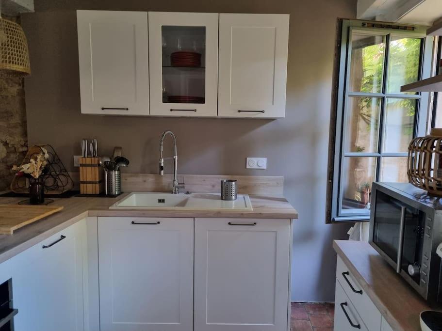 Charmante Maison Ancienne Avec Cour Alençon Εξωτερικό φωτογραφία